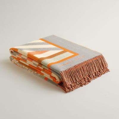 ホーム テキスタイル | エルメス | Hermès - エルメス-公式サイト